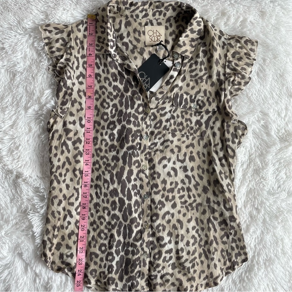 Chaser | NWT‎ Flutter Sleeve Boho Leopard Print Button Down Top - Picture 6 of 12